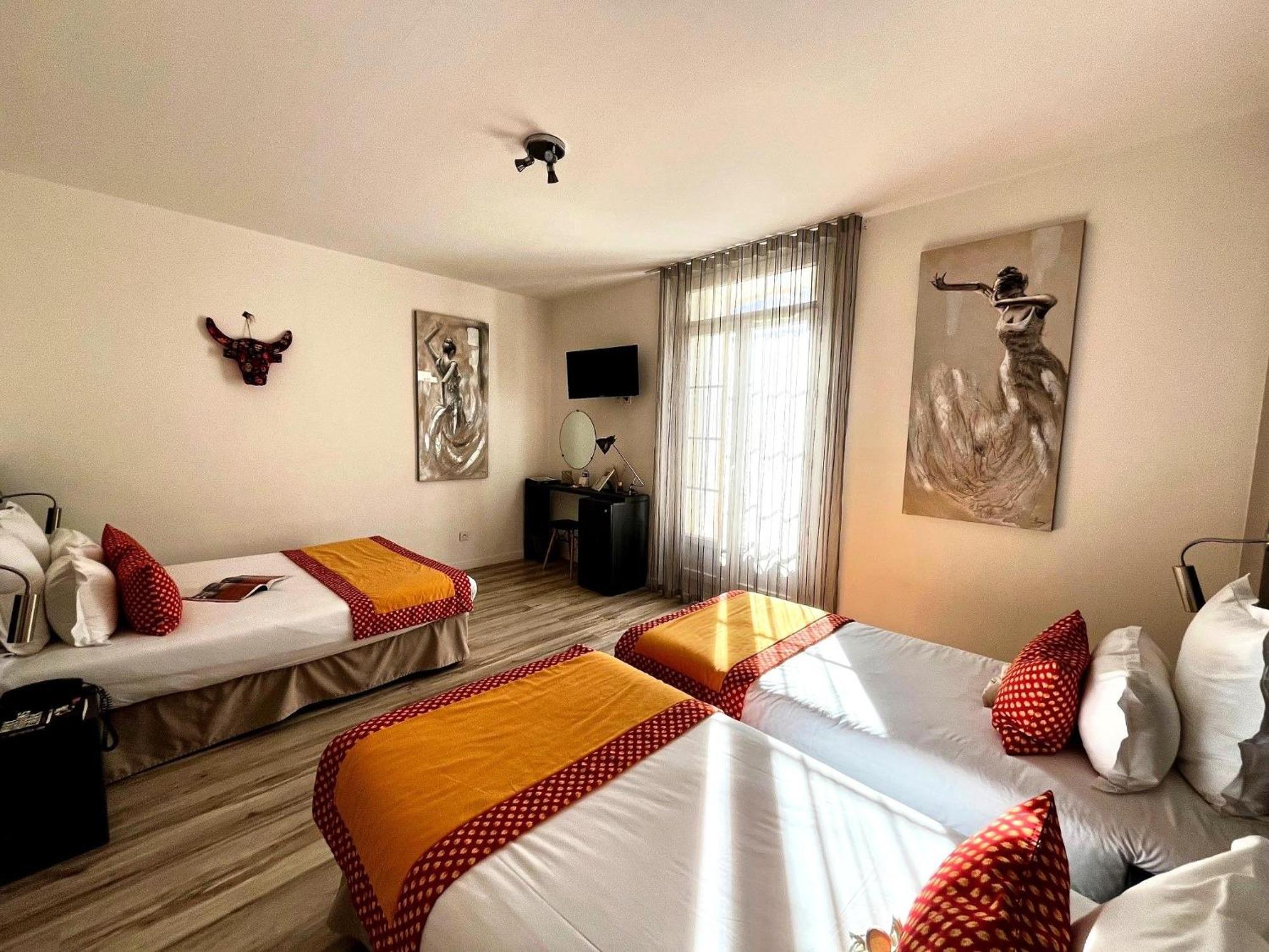 Hotel Saint Louis Aigues-Mortes Exterior foto