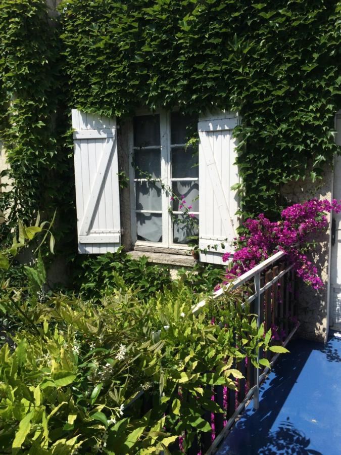 Hotel Saint Louis Aigues-Mortes Exterior foto